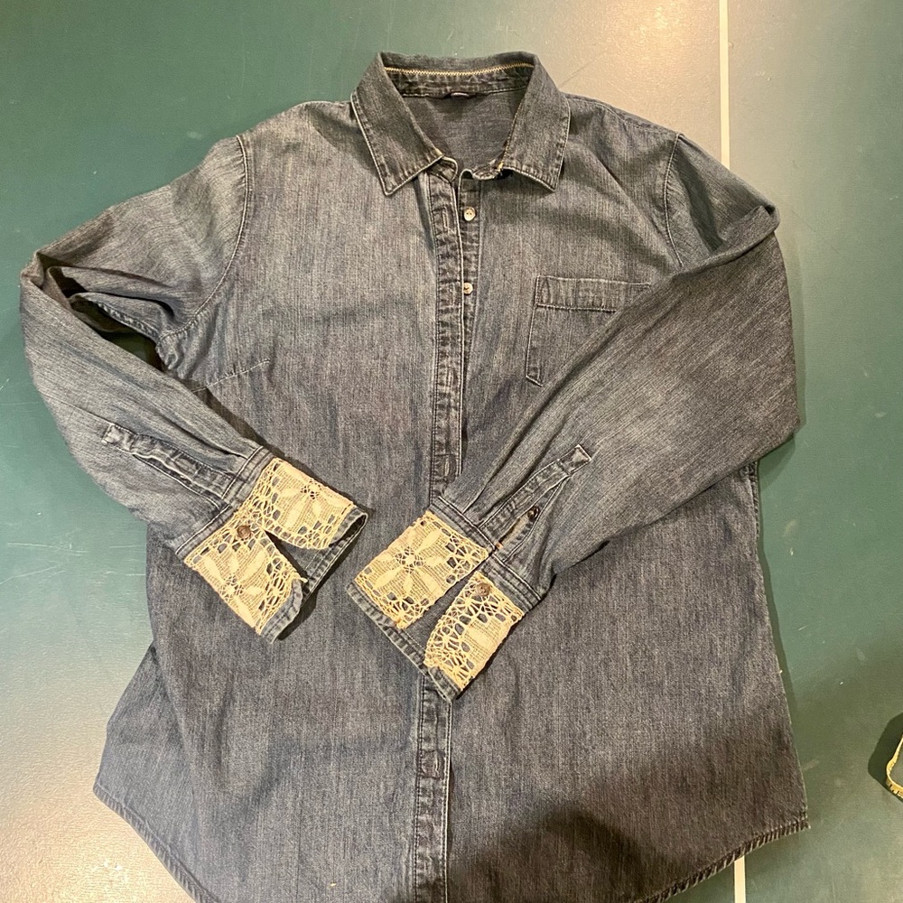Lands End denim top. Vintage lace added to cuff. Size 14